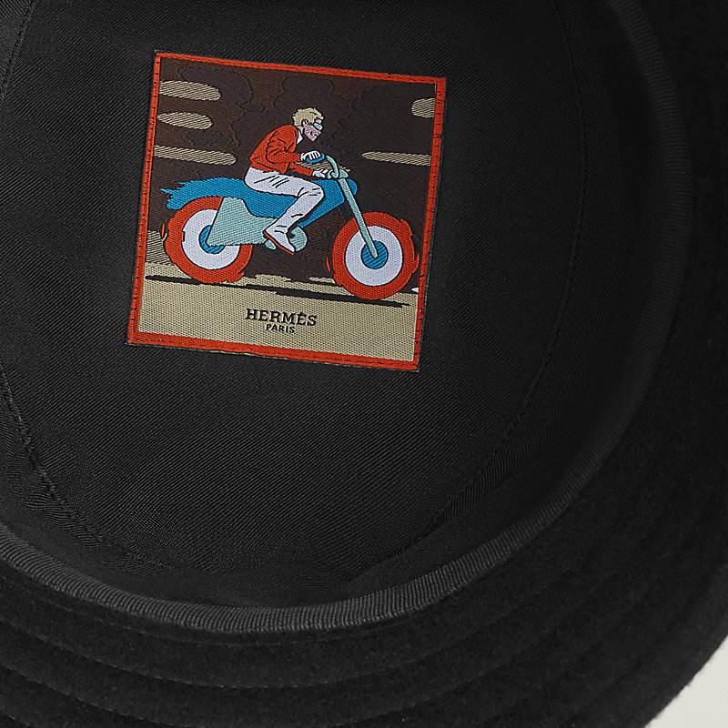 Fred H Droit bucket hat - Black | Hermès USA